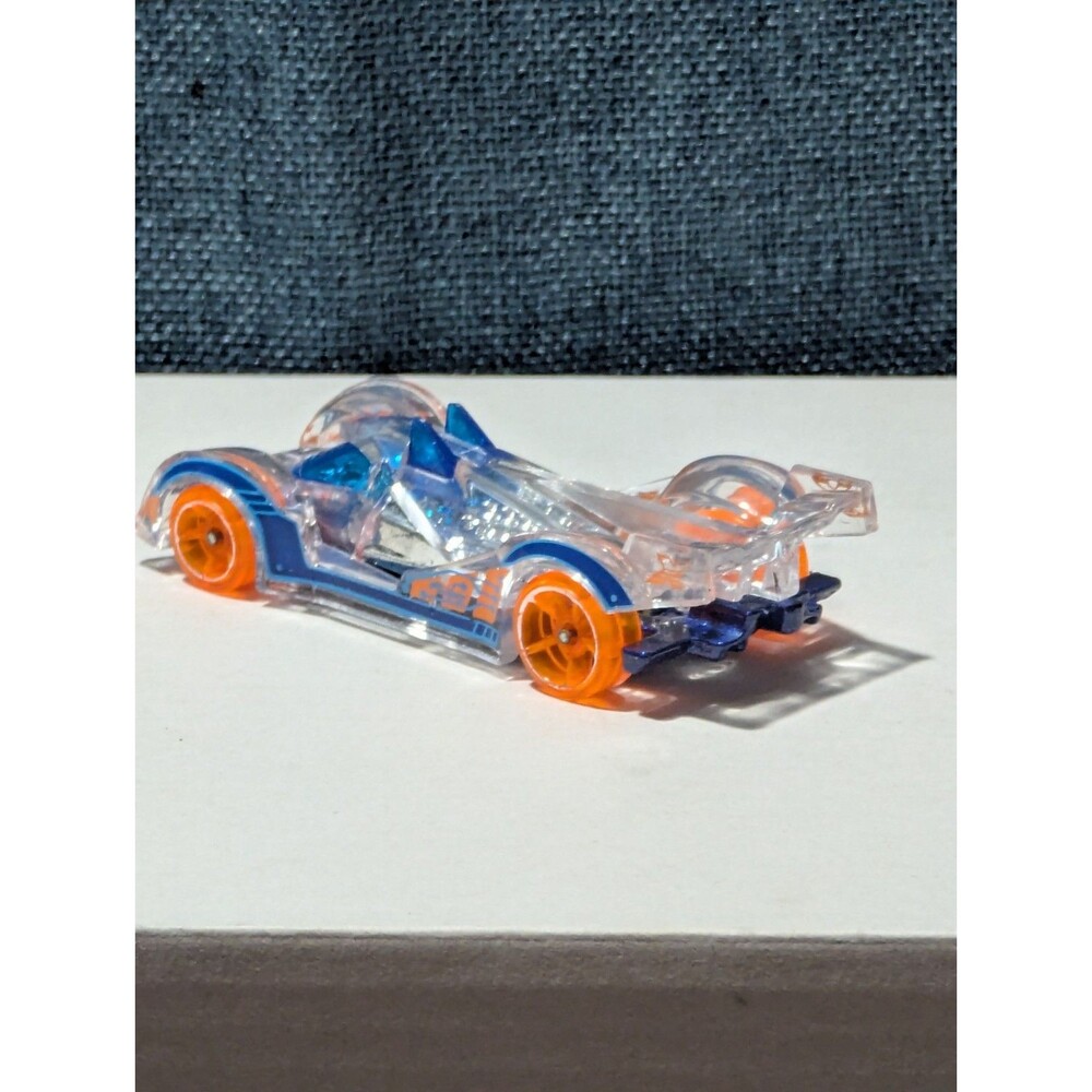 Hot Wheels Hi-Tech Missile | 2014 X-Raycers Clear & Blue | Fast Track Car
